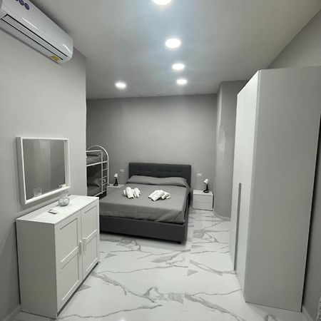 B&B Vittoria Neapol Zewnętrze zdjęcie